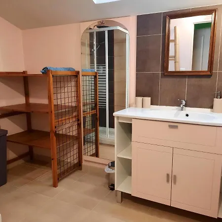 La Croix Dupuy Tatil Evi *